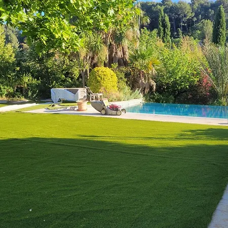 Villa La Provencale *